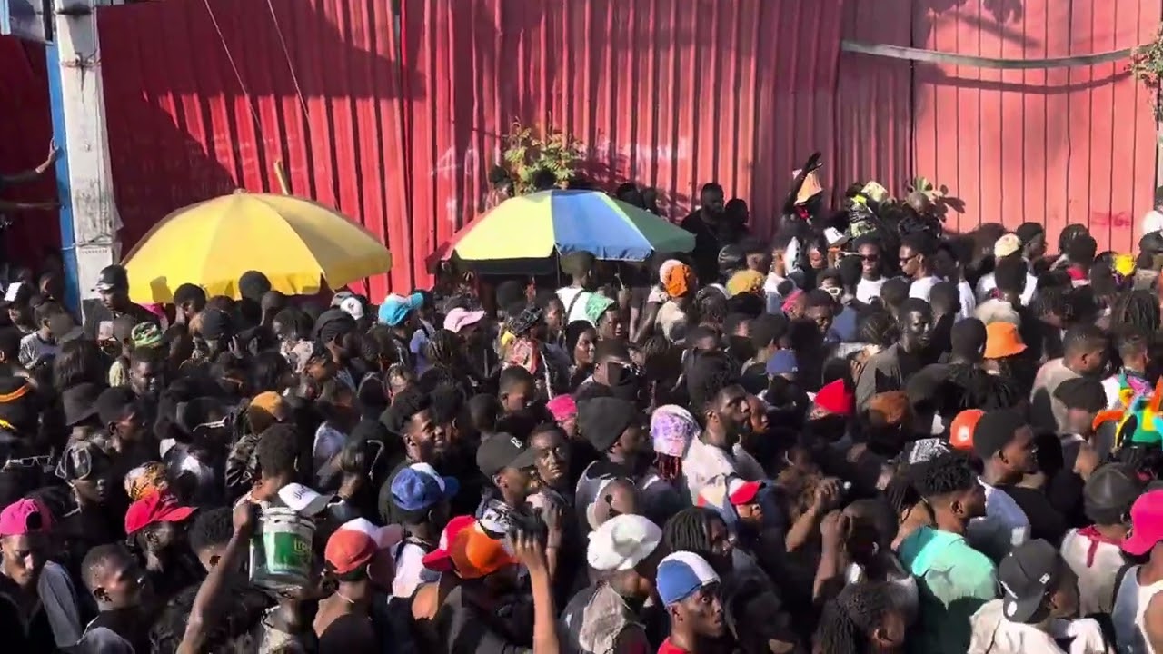 Pré-Carnavalesque | Jacmel | Dimanche 19 Janvier 2025 #jacmel #haiti #carnaval #2025 #rara #band