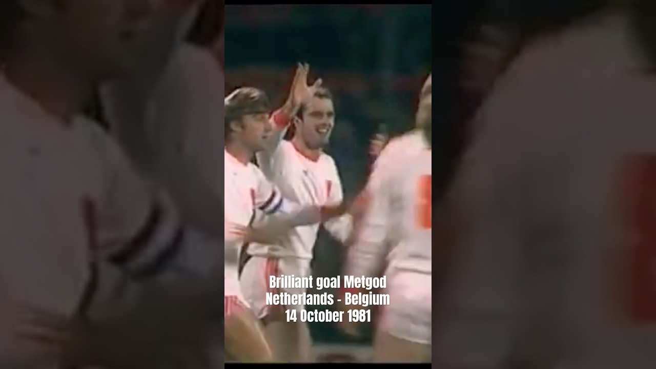 Brilliant goal John Metgod #footballshorts #shorts #onsoranje #greatestgoals #footballhistory