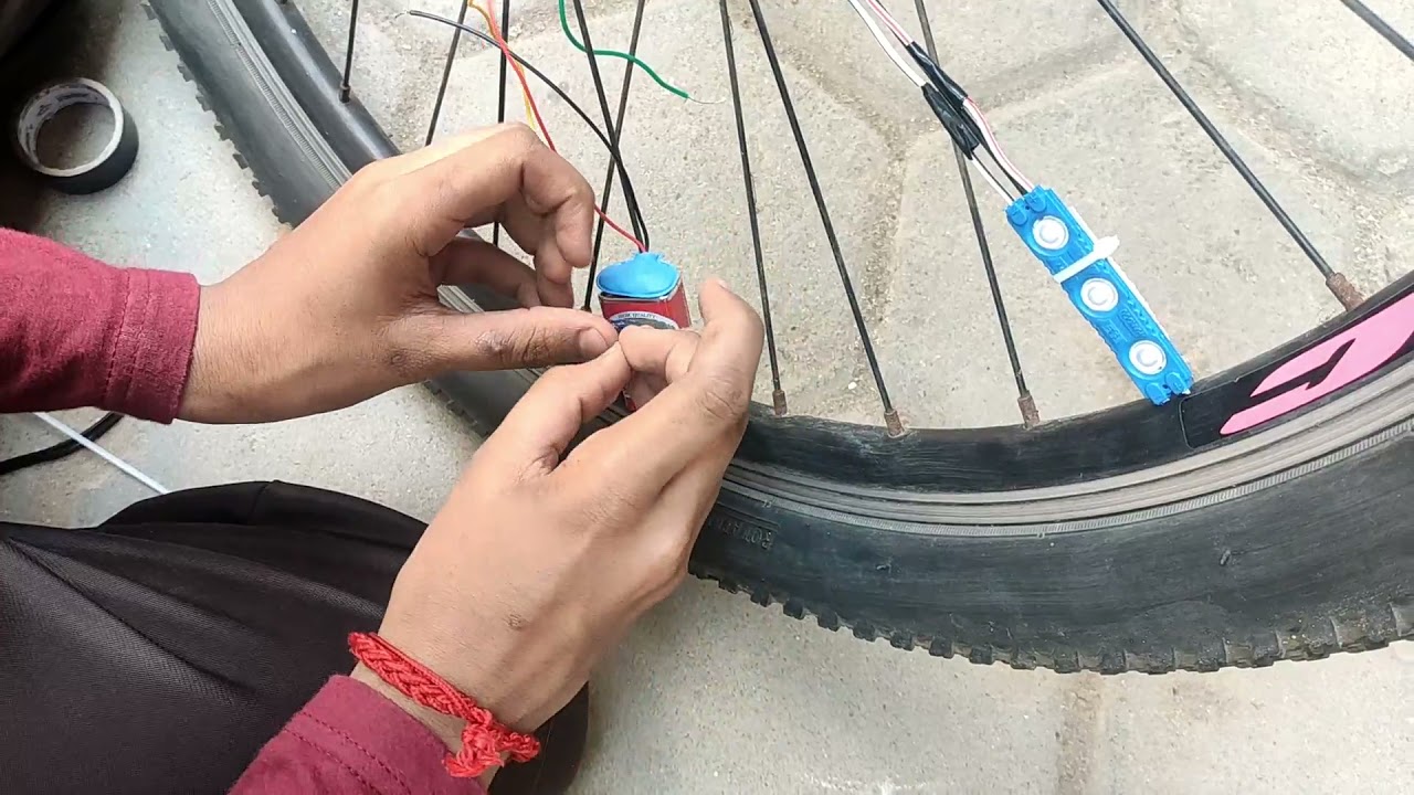 cycle tyre light