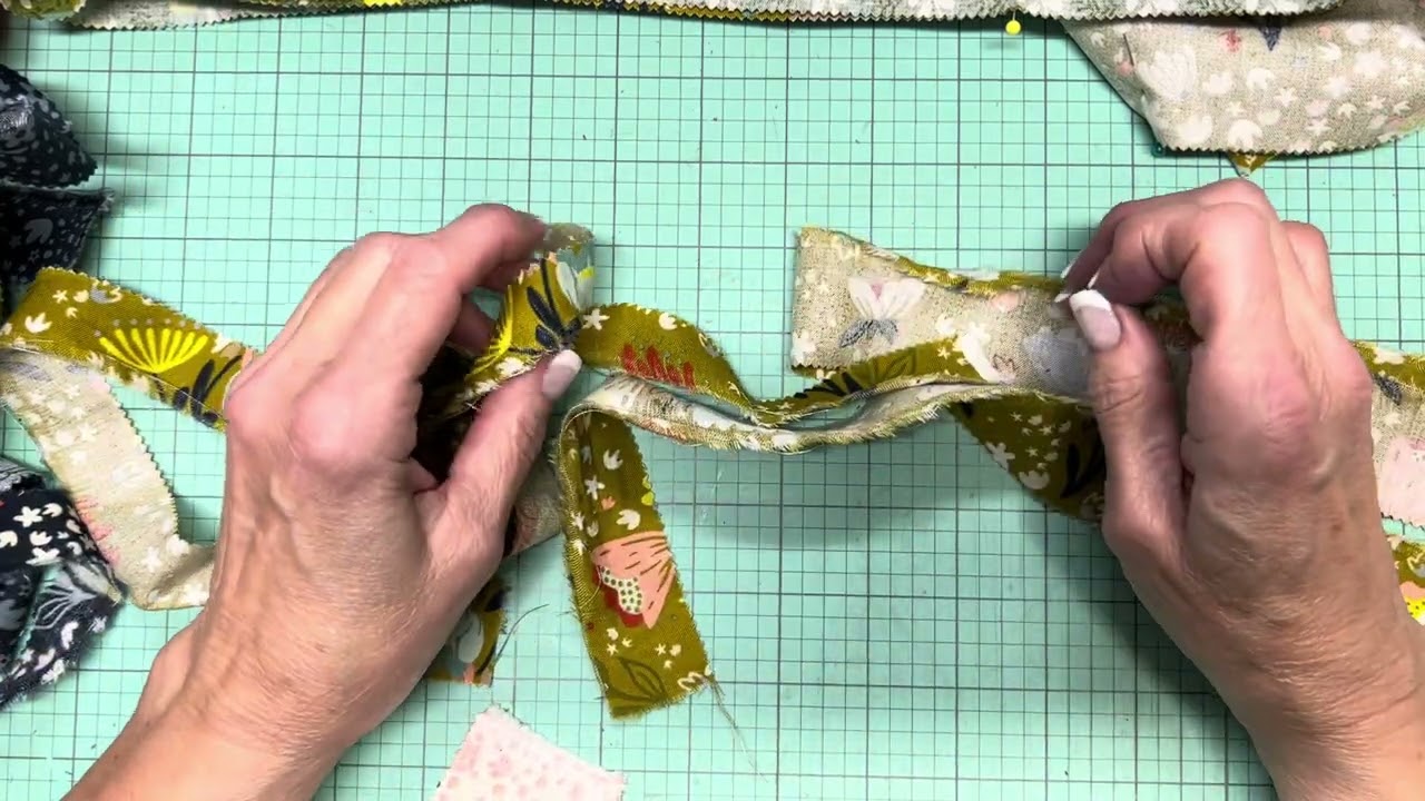 Sewing Jellyrolls? Say What? Mass Making Ideas using fabric jellyrolls #jellyrolls #massmaking