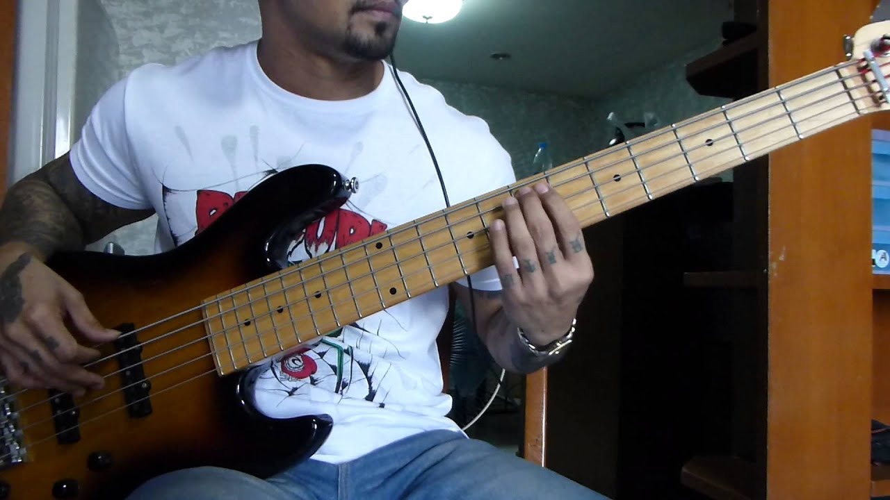 Where Have You Been - Rihanna ( Bass Guitar Cover )