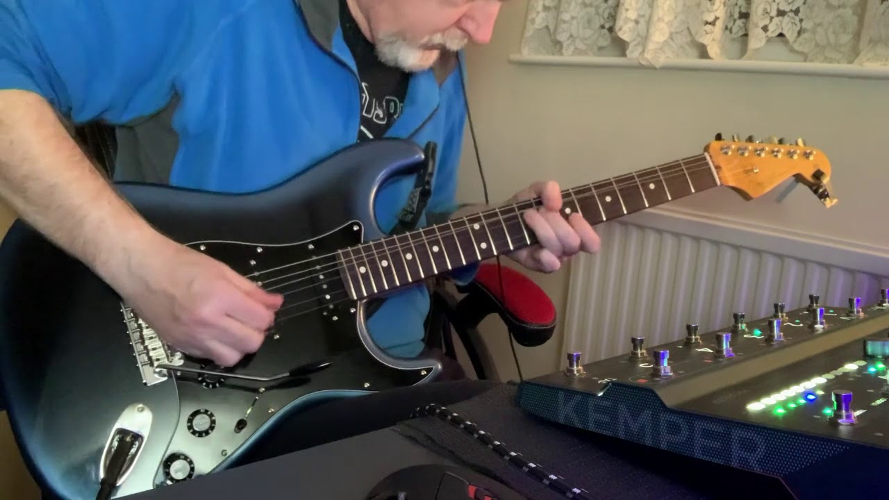 Comfy Numb(Solo Cover- ish) on the 2020 Dark Night Strat