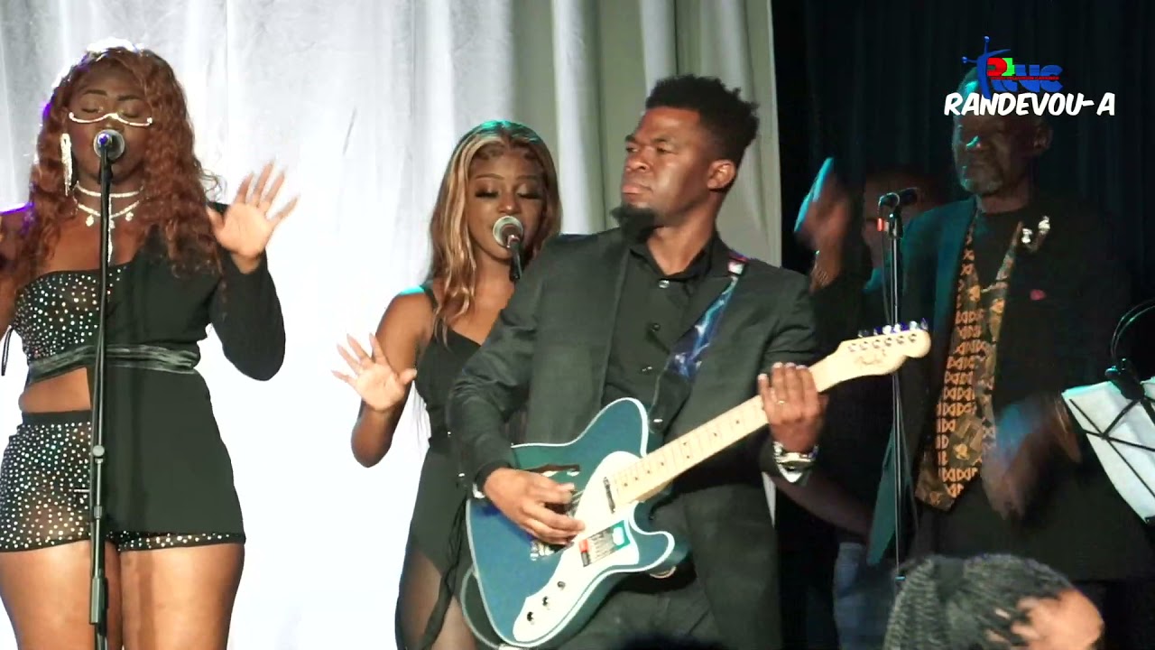 NU LOOK | A COEUR OUVERT LIVE | BOSTON