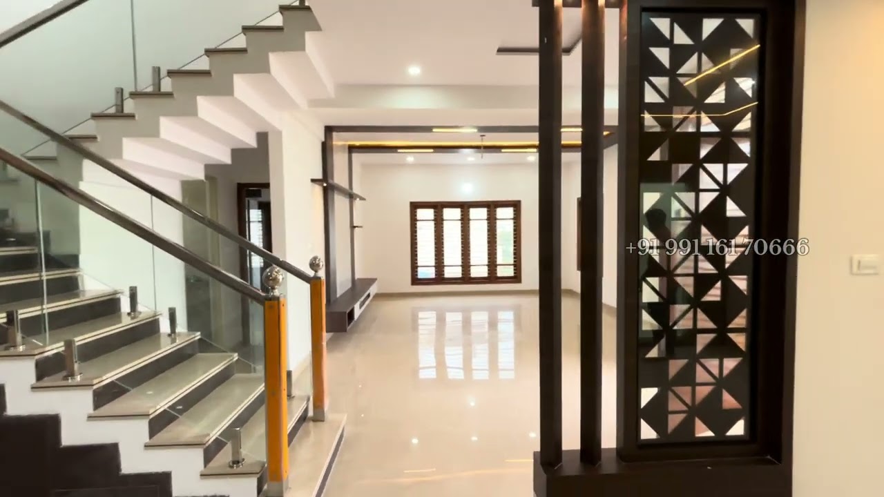 30x40 WEST FACING SITE NORTH FACING DOOR FOR SALE 2,50,00,000 slightly negotiable  +91 99 161 70666