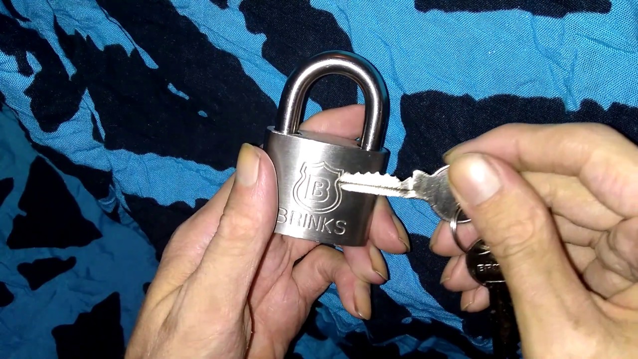 Lock Picking a Brinks 672 Commercial Padlock