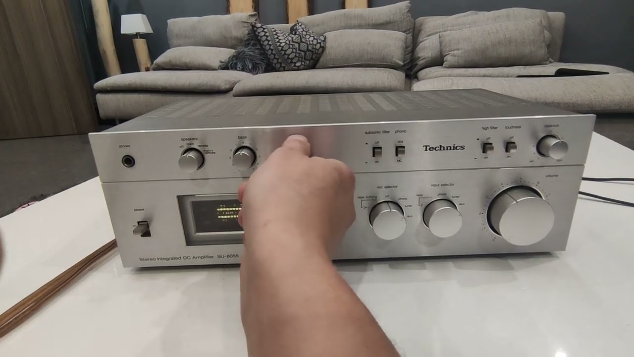 Technics SU-8055