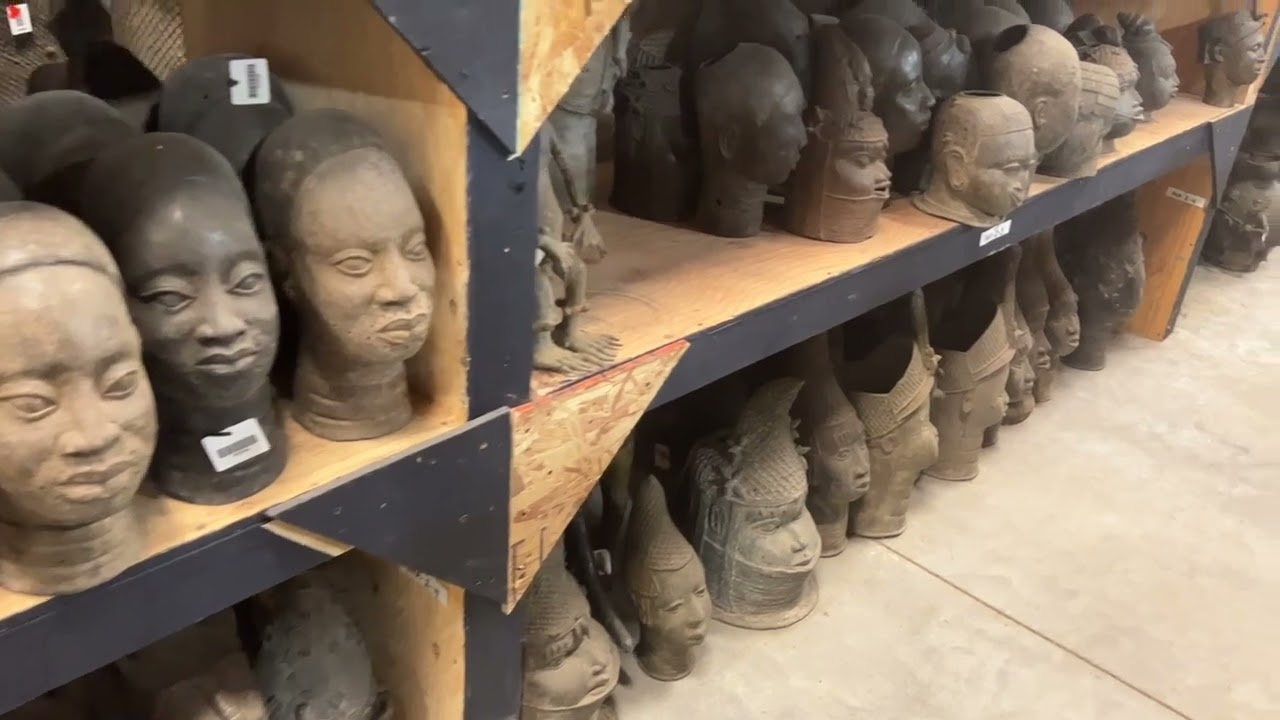 Discover African Art Warehouse - Bronze Tour