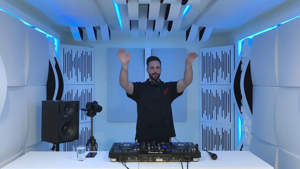 Willcox Balaton Sound Home Session / Maradj Otthon Fesztiv&aacute;l