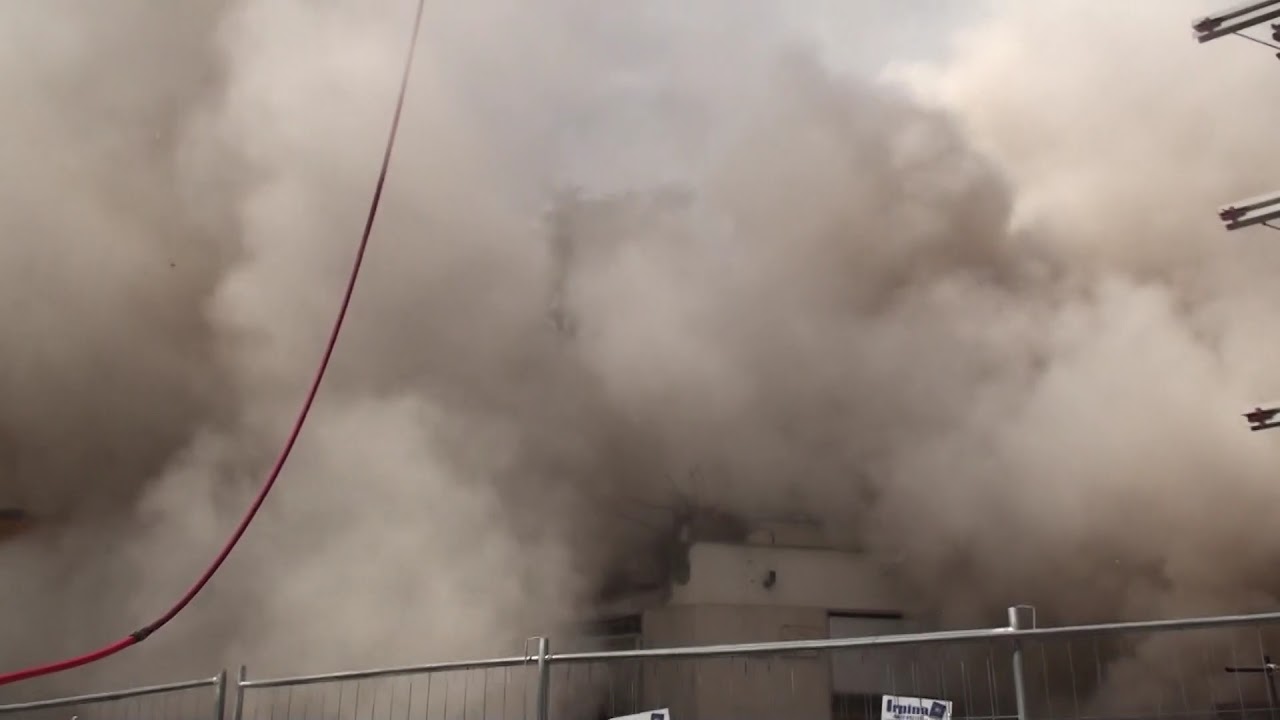 Building Demolition unexpected collapse, go to min 5:33