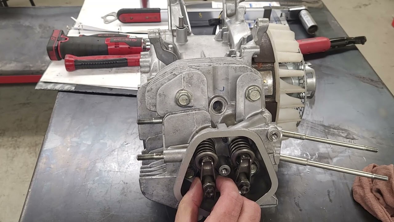 Регулировка клапанов Honda GX390
