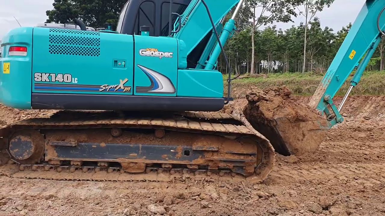 วันนี้ลองขับรถขุด Kobelco sk140-8 super xm คันนี้พึ่ง400 ชั่วโมงจัดว่าเด็ด Dump Truck Excavator