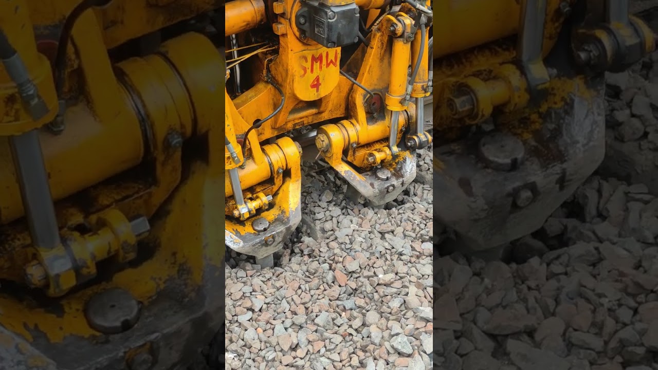 Railway Track Packing Machine