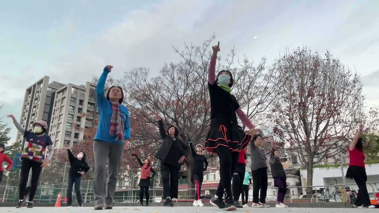 舞曲：ㄧ寸愛💃
