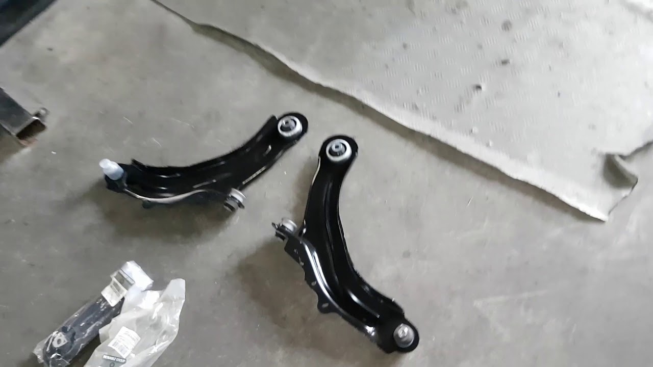 Suspensão dianteira Renault Megane II - Barulhos, peças deterioradas no berço - agregado - Completo