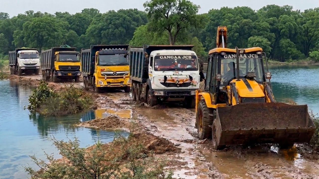 Old JCB 3DX Backhoe Machine Loading Mud in 4 TATA Dump Trucks | JCB Video | Trucks Video