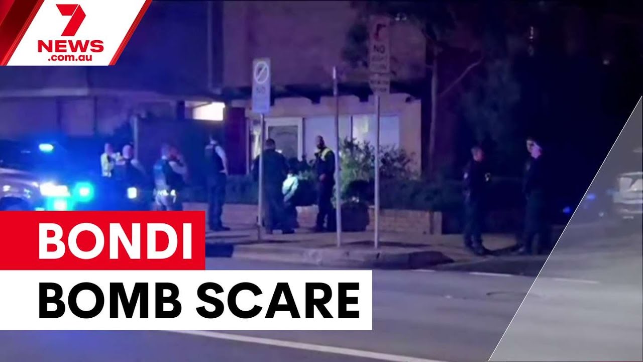 Man arrested over Bondi Junction bomb scare | 7NEWS