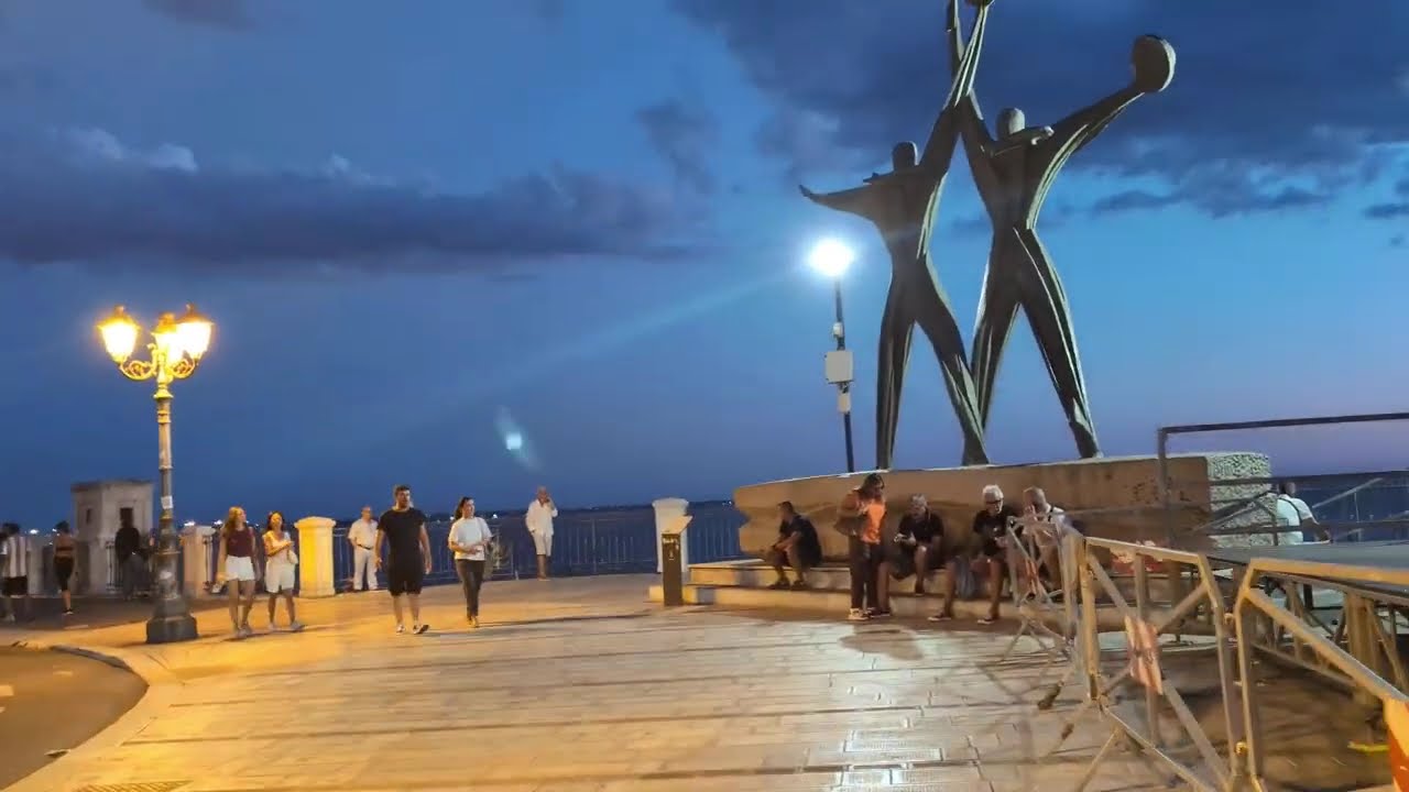 Taranto, Italy POV Walking Tour 🇮🇹 Puglia | Castle & Coastal Views