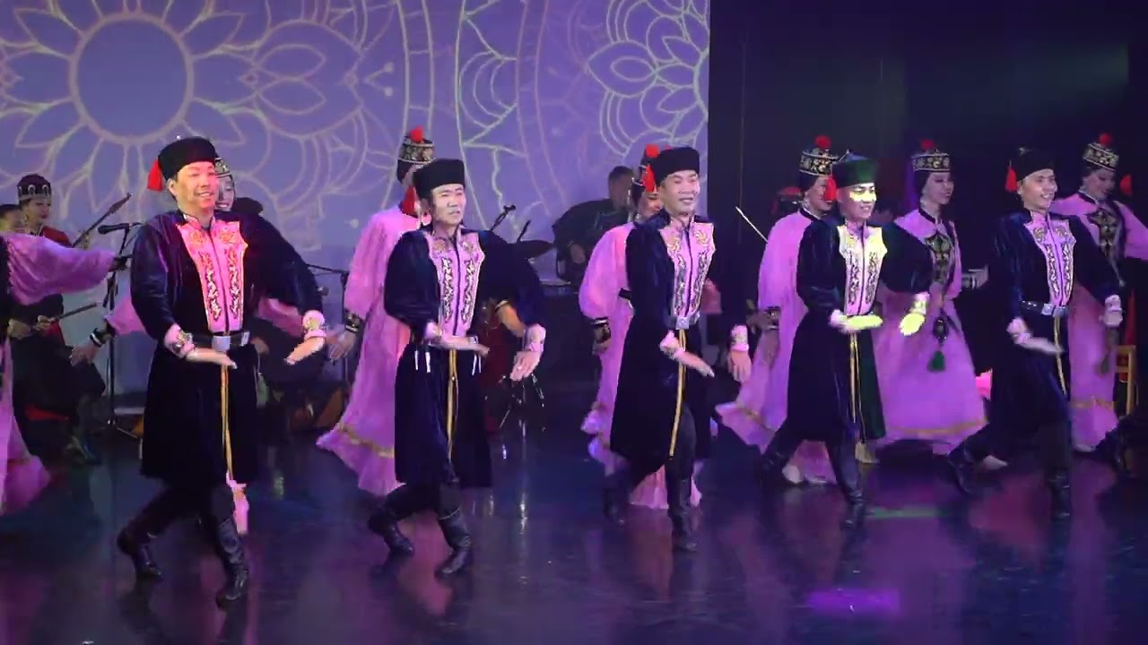 Kalmyk dance “Молодежный танец