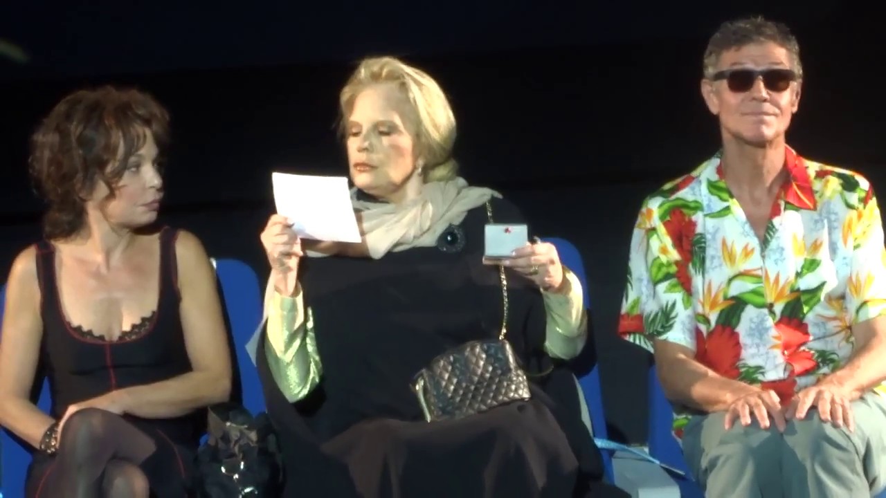 Sylvie Vartan - NMRPCC 1 -  Dans l'avion