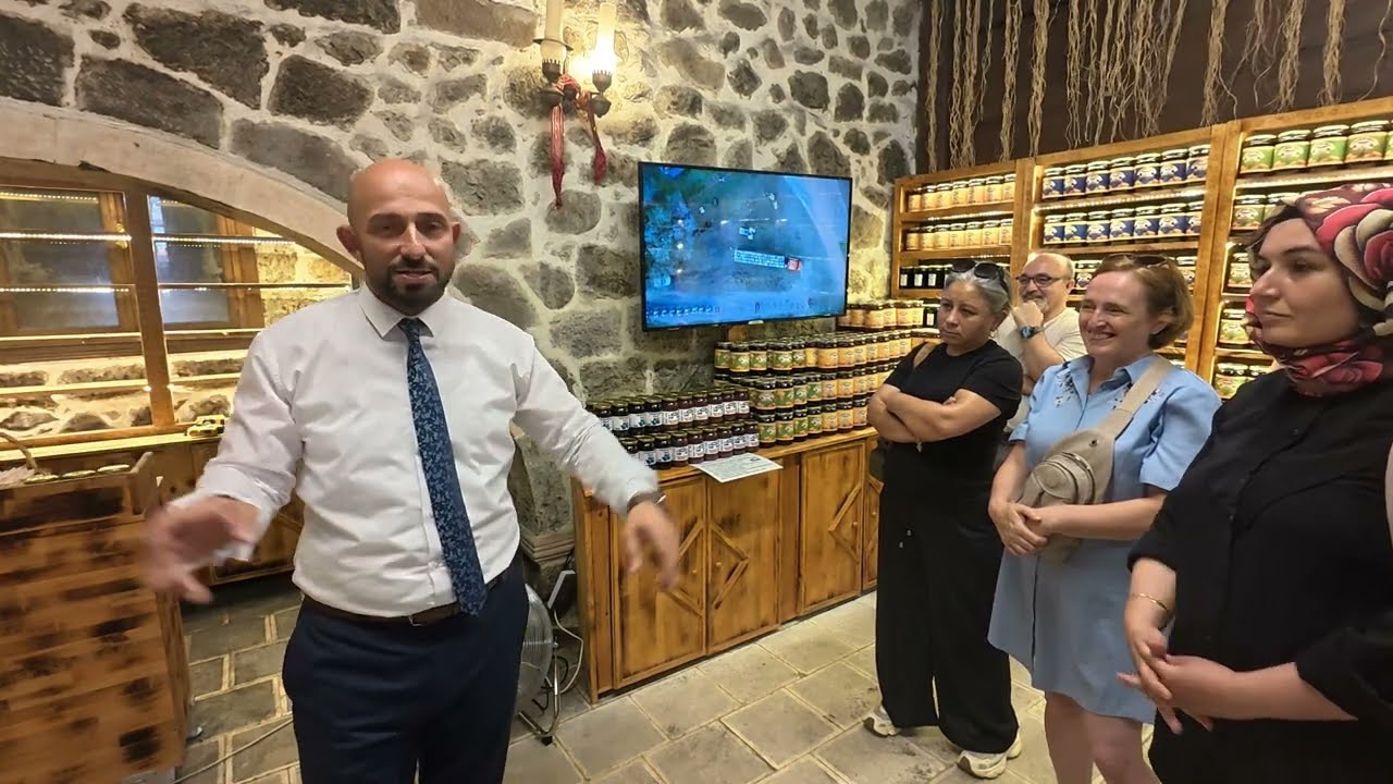 Bal tanıtımı. Memiş Ağa Konağı. Sürmene -Trabzon
