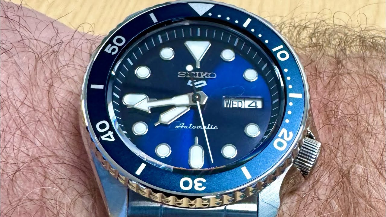 Seiko 5 Sports model SRPD51K1 review. 