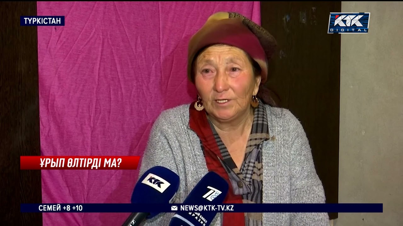 Қайтыс болған оқушының әжесі көк сөмкені құшақтап егіліп жылады ...