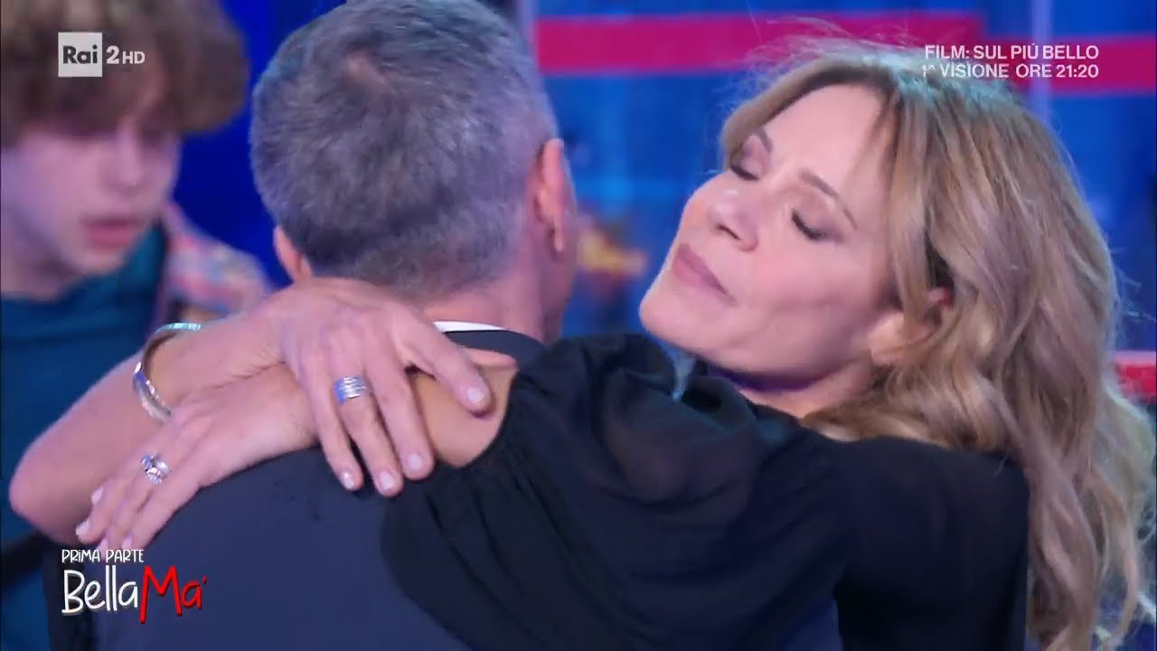 Marco e Marianna Morandi: il lento sulle note del padre Gianni - BellaMa' 24/01/2025