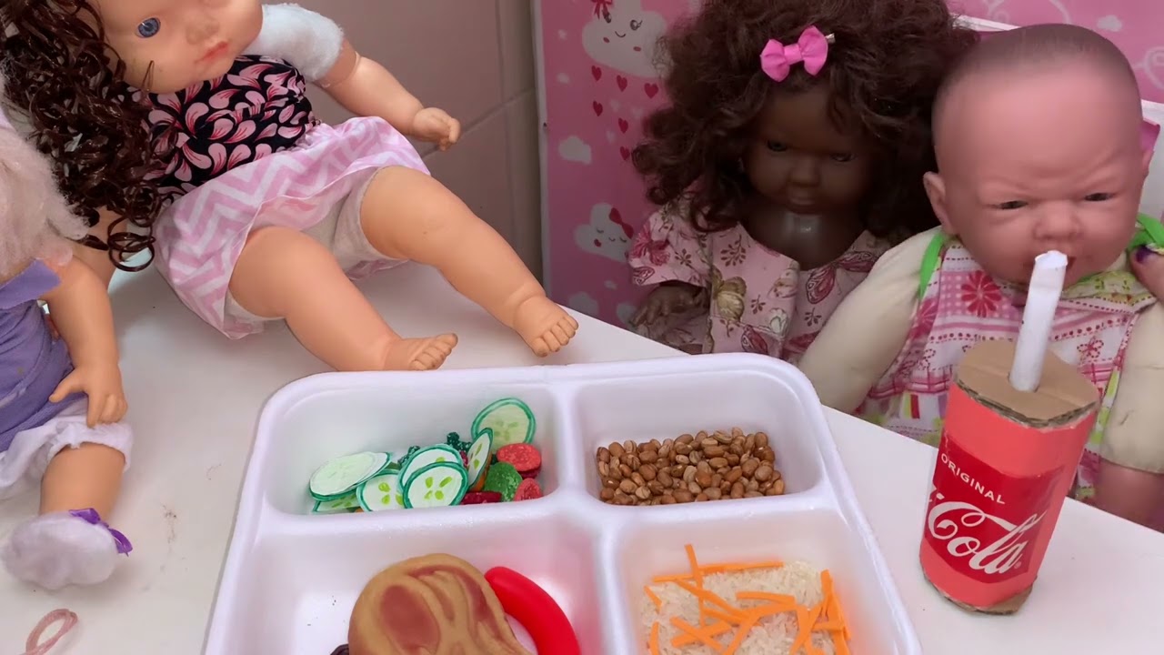 Tive que comprar marmitex para as babys almoçar-não deu tempo de fazer almoço 🥗😨/ Milli Produções