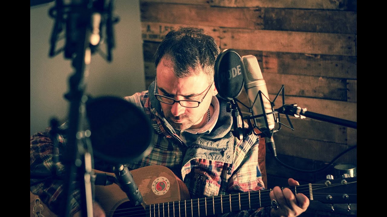Steve Mason - A Lot of Love (Live)