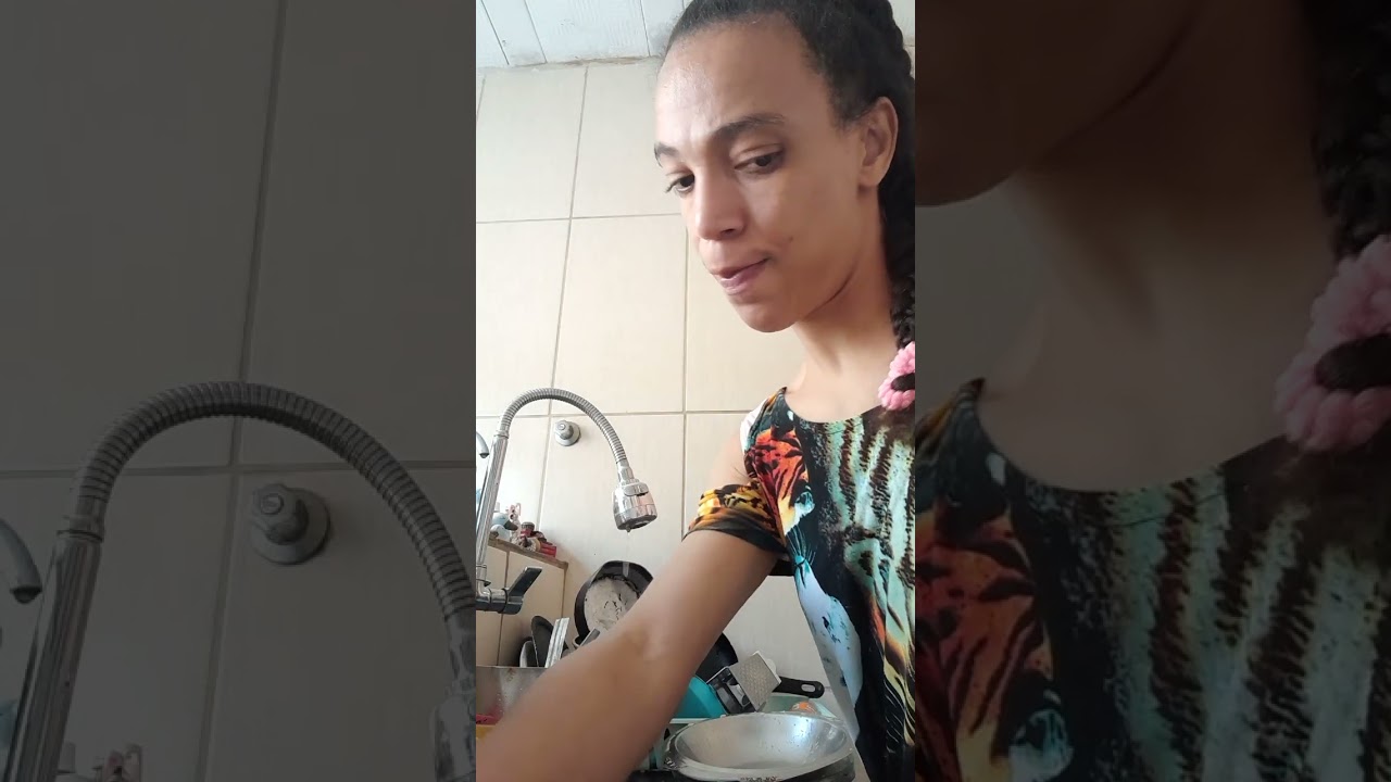 Arrumando a cozinha do almoço