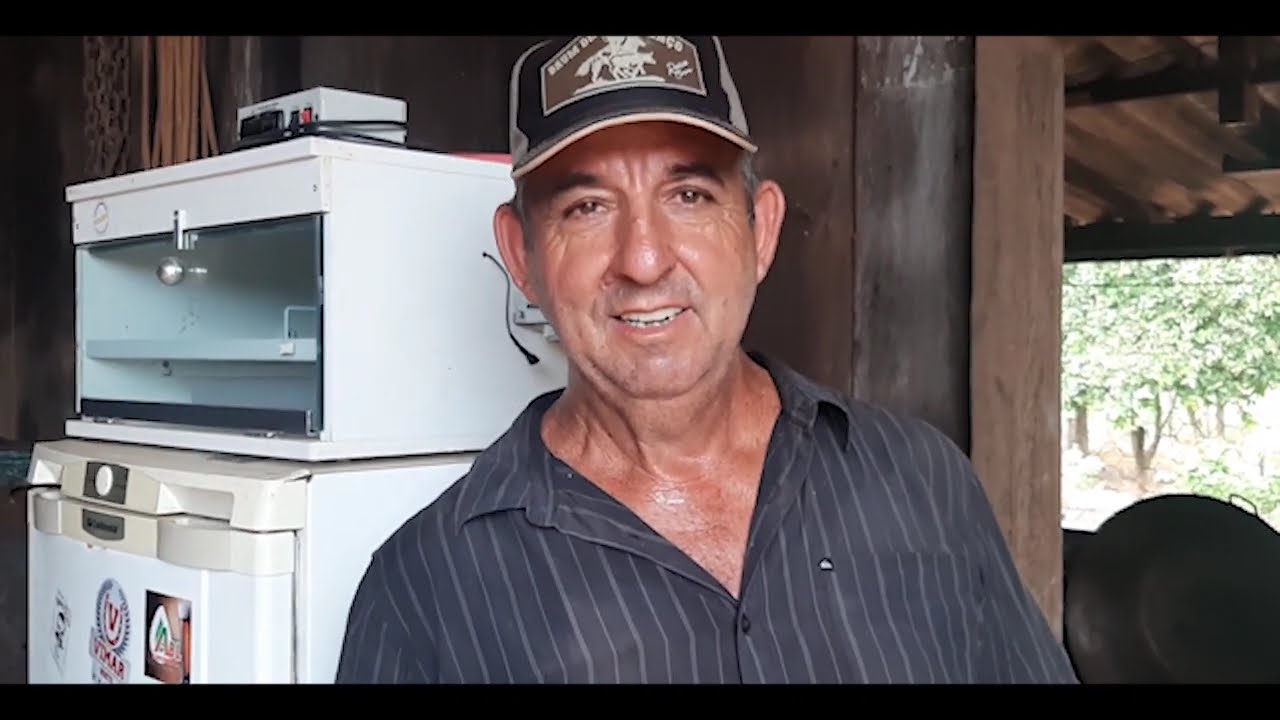 Com esterco de gado, agricultor produz gás de cozinha de forma simples e eficiente