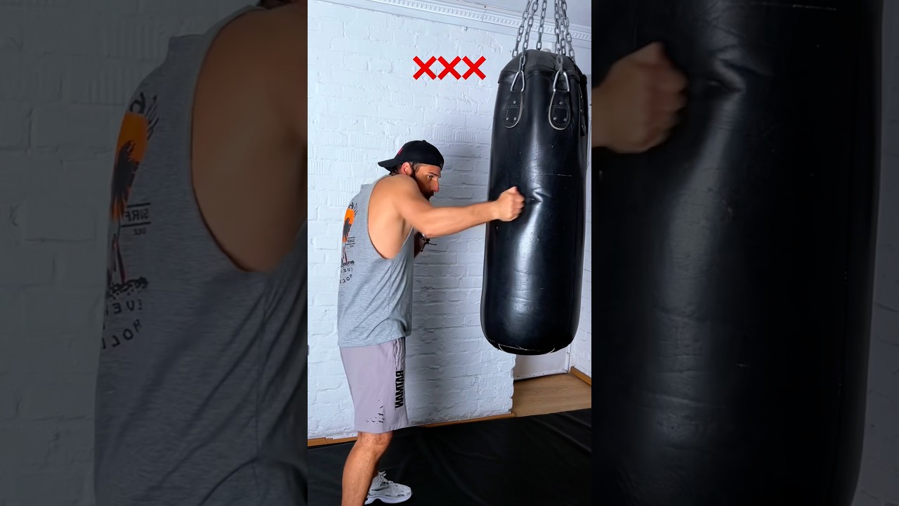 How to clench a fist properly 👊🏻 #boxing #boxingtraining #boxingtechnique #boxingcoach #boxingtips
