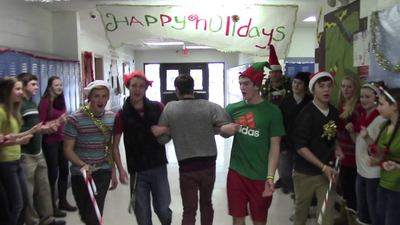 Cheboygan High School Christmas Lip Dub