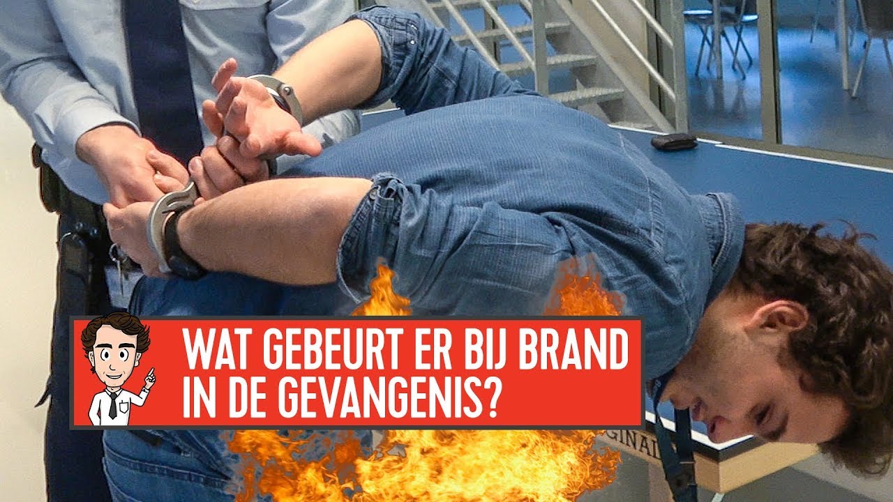 JOOST IN DE GEVANGENIS?! // Joost Mag Het Weten