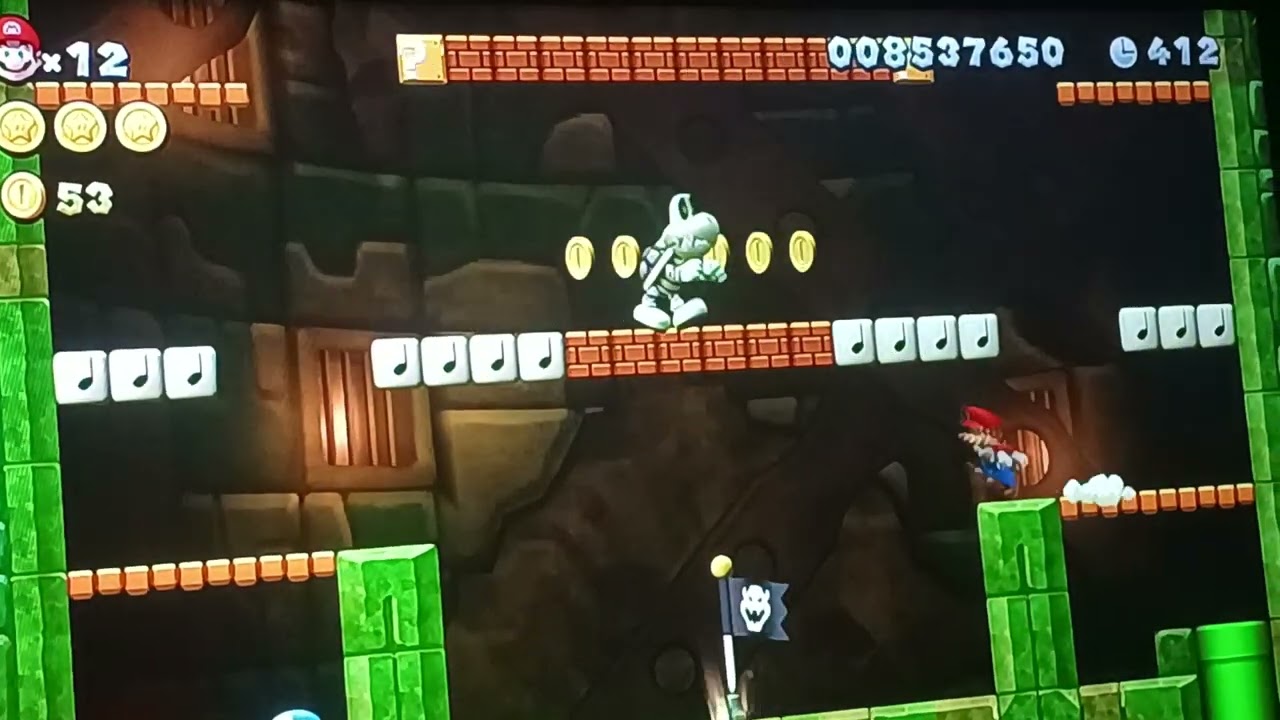 Super Mario Sparkling Waters Castle. Giant Spike Pillar Tower