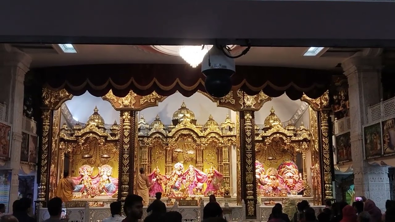 সন্ধা আরতি, শ্রী শ্রী প্রবর্তক শ্রীকৃষ্ণ মন্দির 