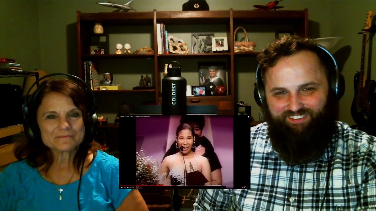 Selena Quintanilla! The Bushy Beard REACTS to I Could Fall In Love!