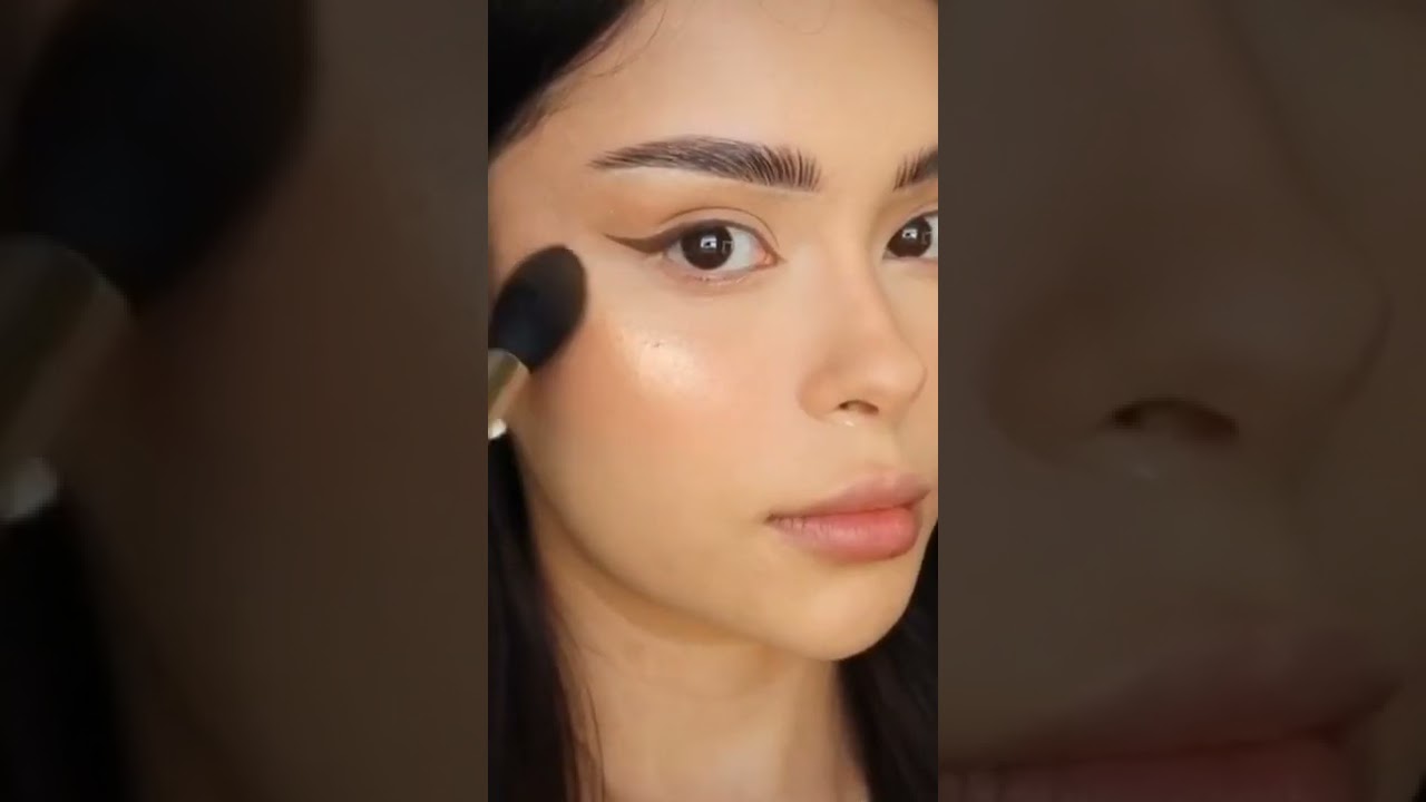 Get that sizzling model makeup look🔥 