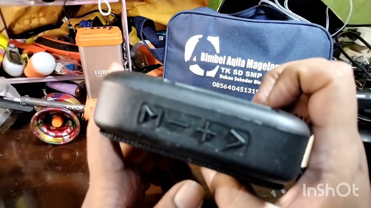 Bongkar MP3 Player 20 ribuan  sekalian ganti batre jadi 2 batre 18650 bisa masuk agar tahan lama