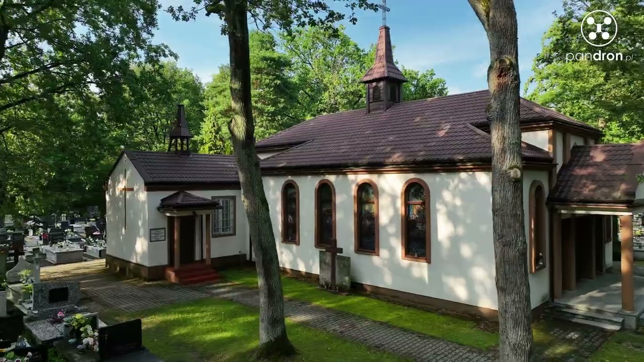 Cmentarz Parafialny w Gąbinie, kaplica cmentarna Gąbin