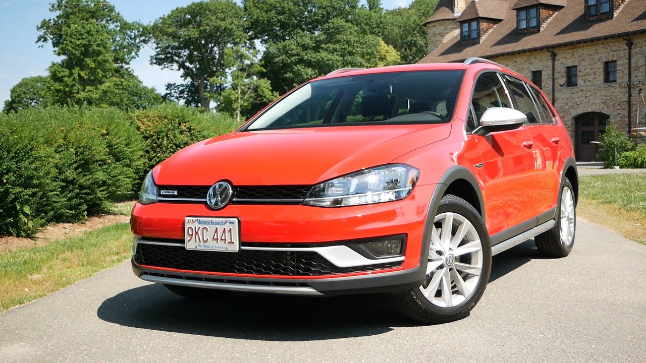 5 Reasons Why You Should Buy A VW Golf Alltrack -  Quick Buyer's Guide