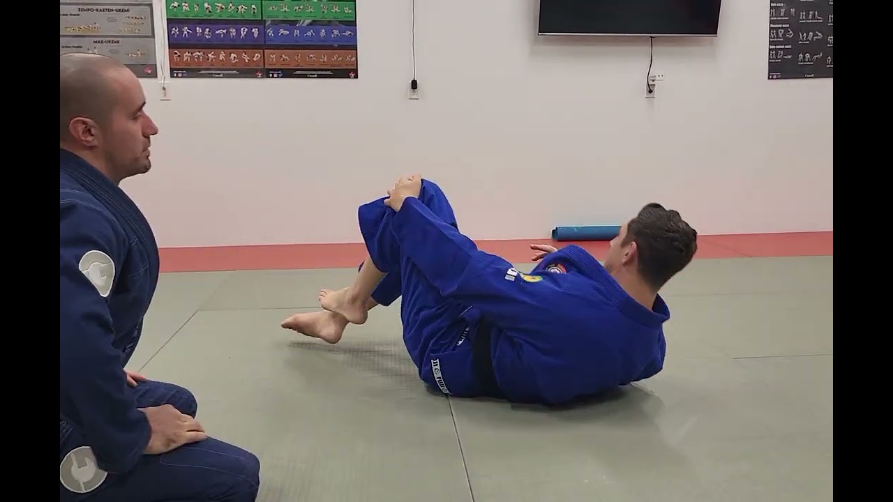 Armbar vs Stacking