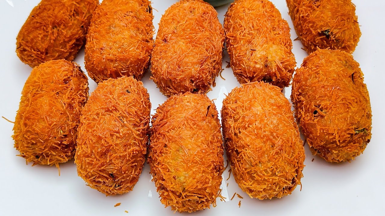 कुरकुरे आलू पोहा कटलेट बनाने की विधि Street Style Quick Snacks Recipe Homemade Crispy Potato Cutlets
