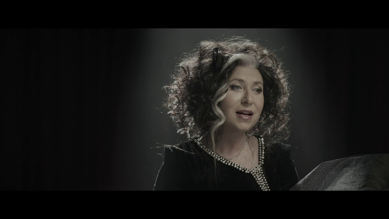 ЛИНА МИЛОВИЧ  