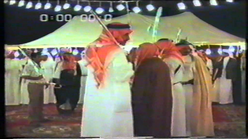حفل زواج سعادة العميد المتقاعد حسن مستور والشيخ ابو نايف عبدالله بن سعيد الحارثي عام 1404  2