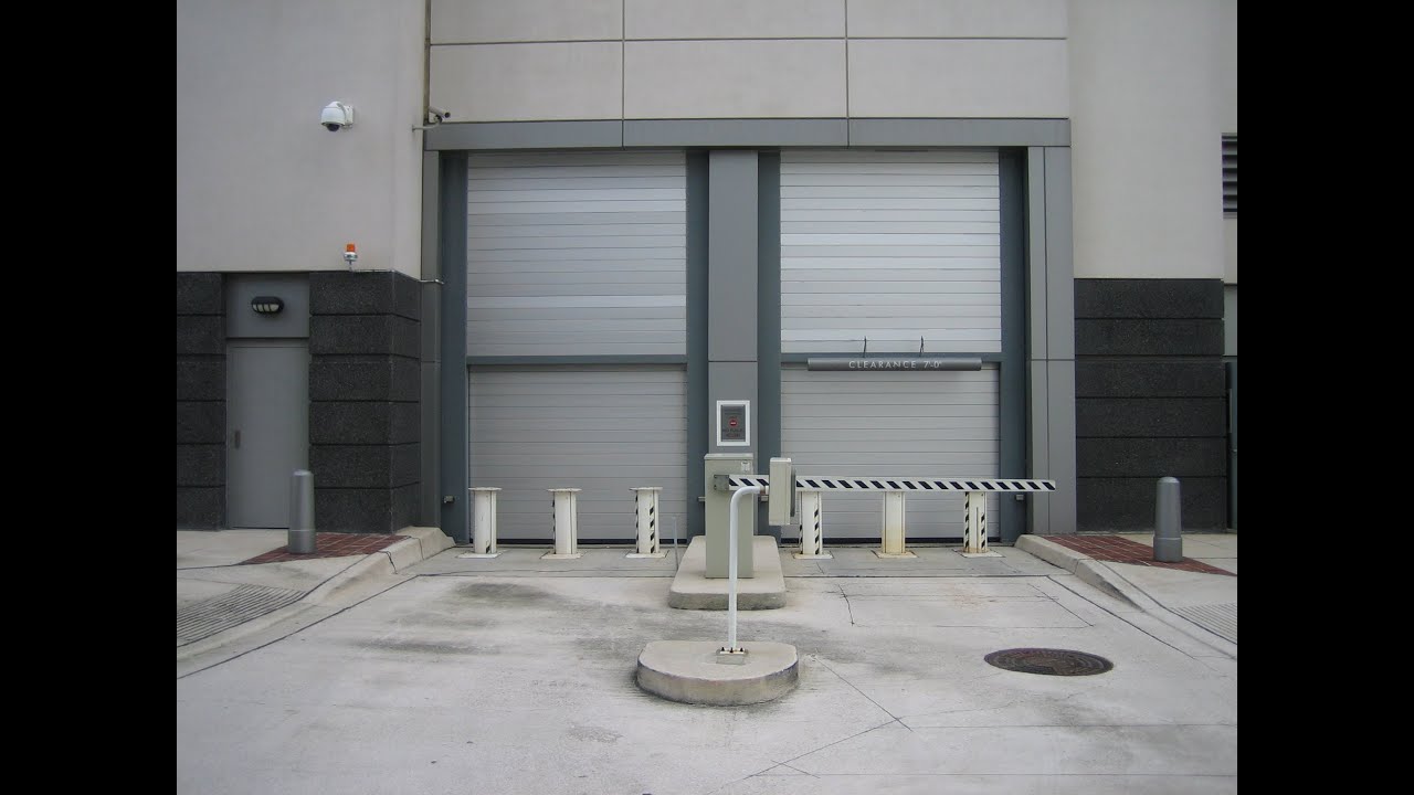Rytec Spiral® High-Speed Door