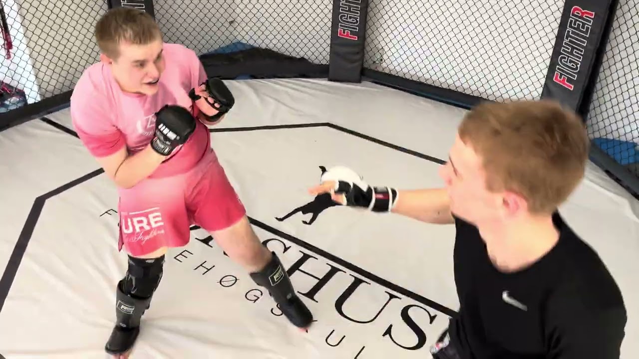 Emrick Thomas mma 2