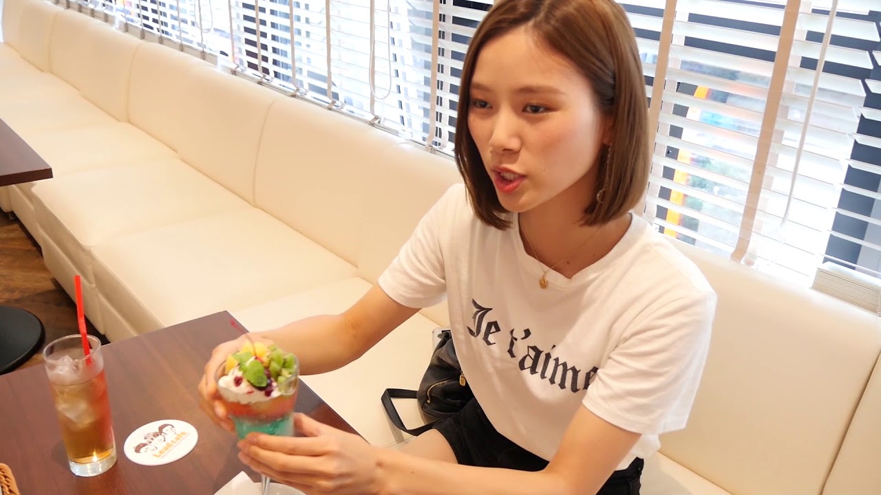 朝日奈央cafeへ行く