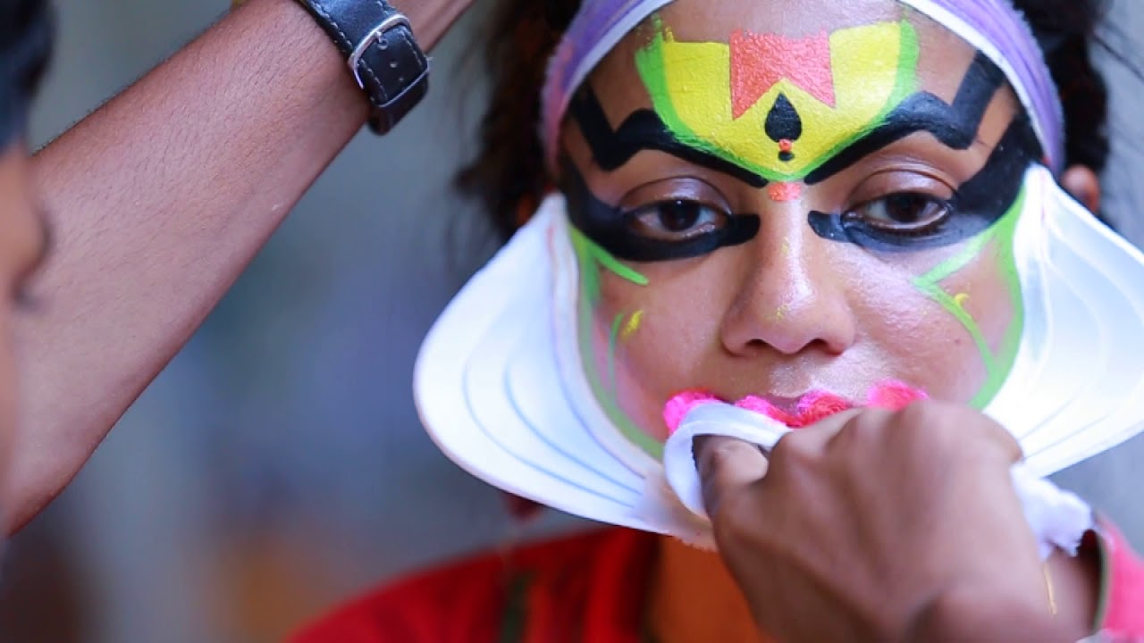 Kathakali arangettam Dr. Prathiba Natesan - Purappadu and sari dance