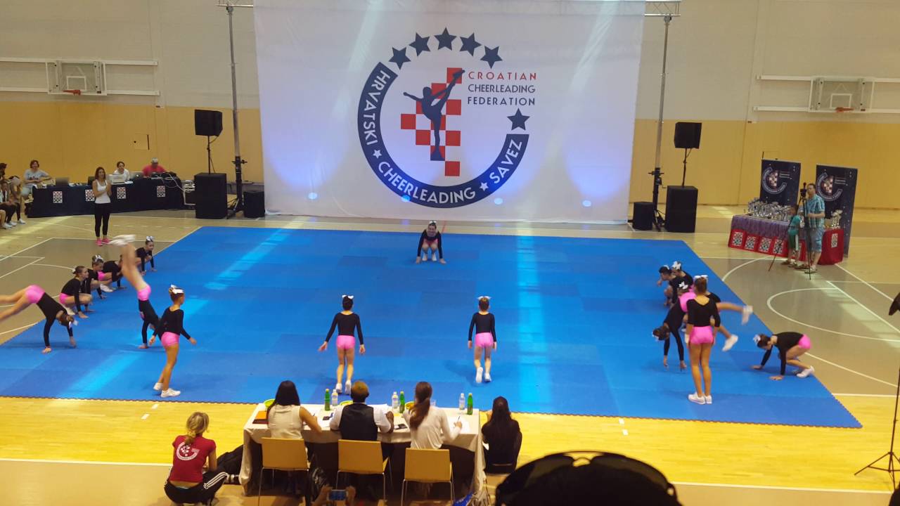 Cheerleading club Noa